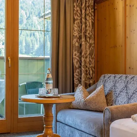 St. Georg Отель 4*